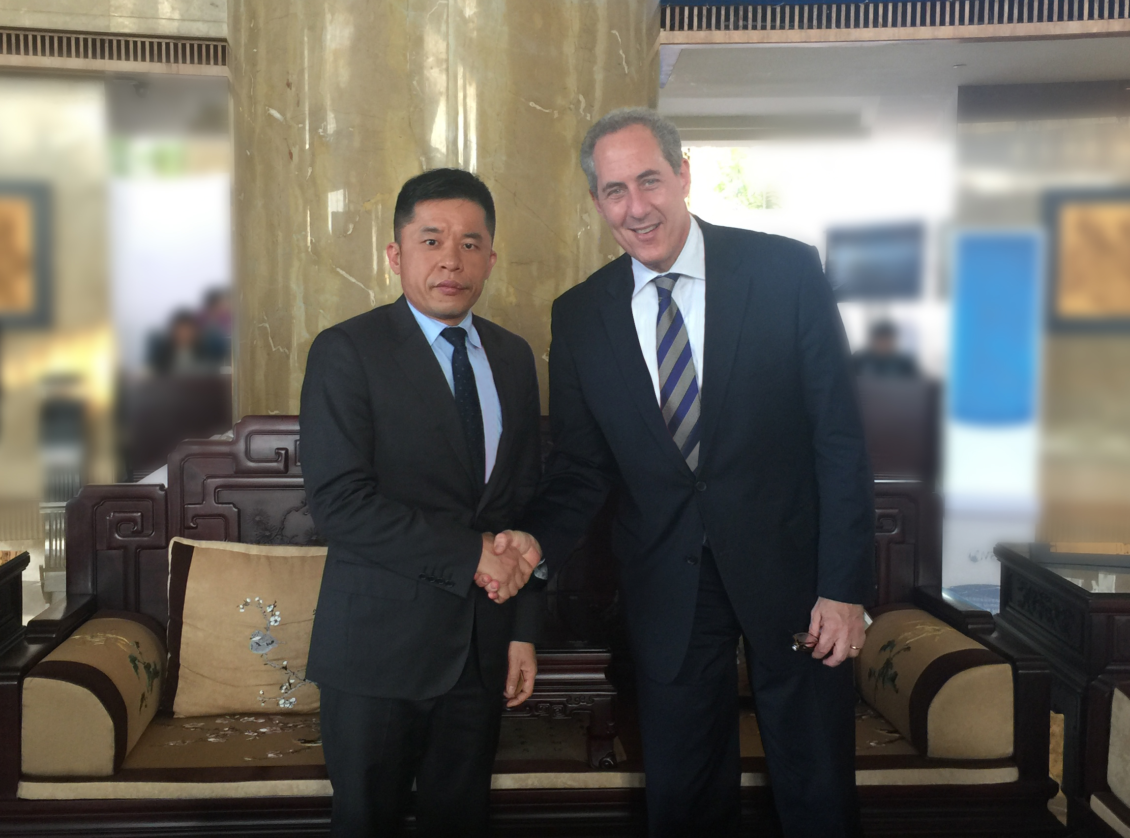 美国前贸易代表 迈克尔 弗罗曼2.jpg