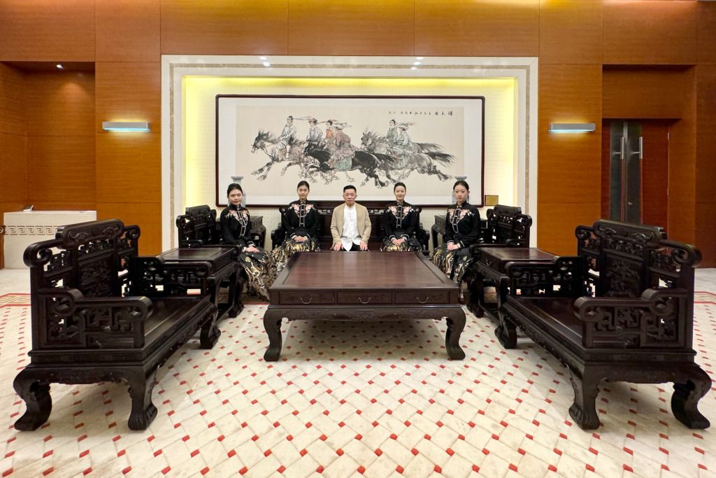 龙瑞两会_1.jpg